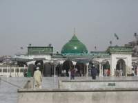 Hazrat_Syed_Ali_Bin_Usman_Hajveri_06.jpg